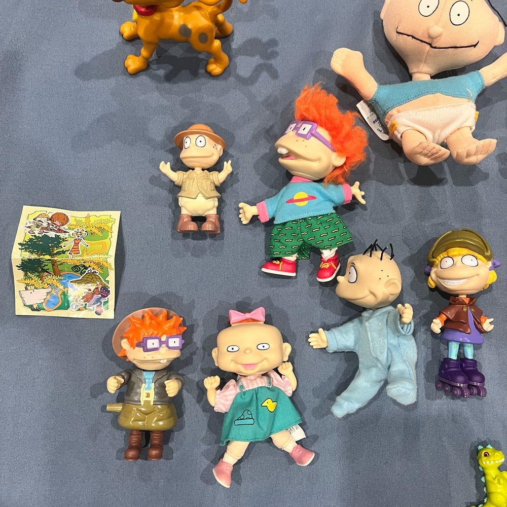 Vintage Rugrats Family Dolls & Accessories Toy Lot. Total of 24 pieces - Picture 2 of 8